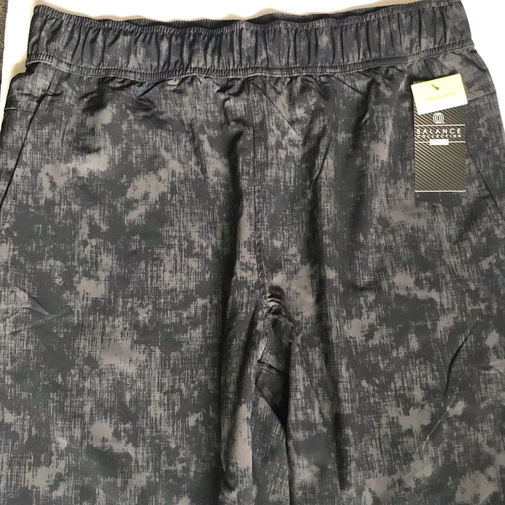 Men’s balance collection shorts NEW WITH TAGS